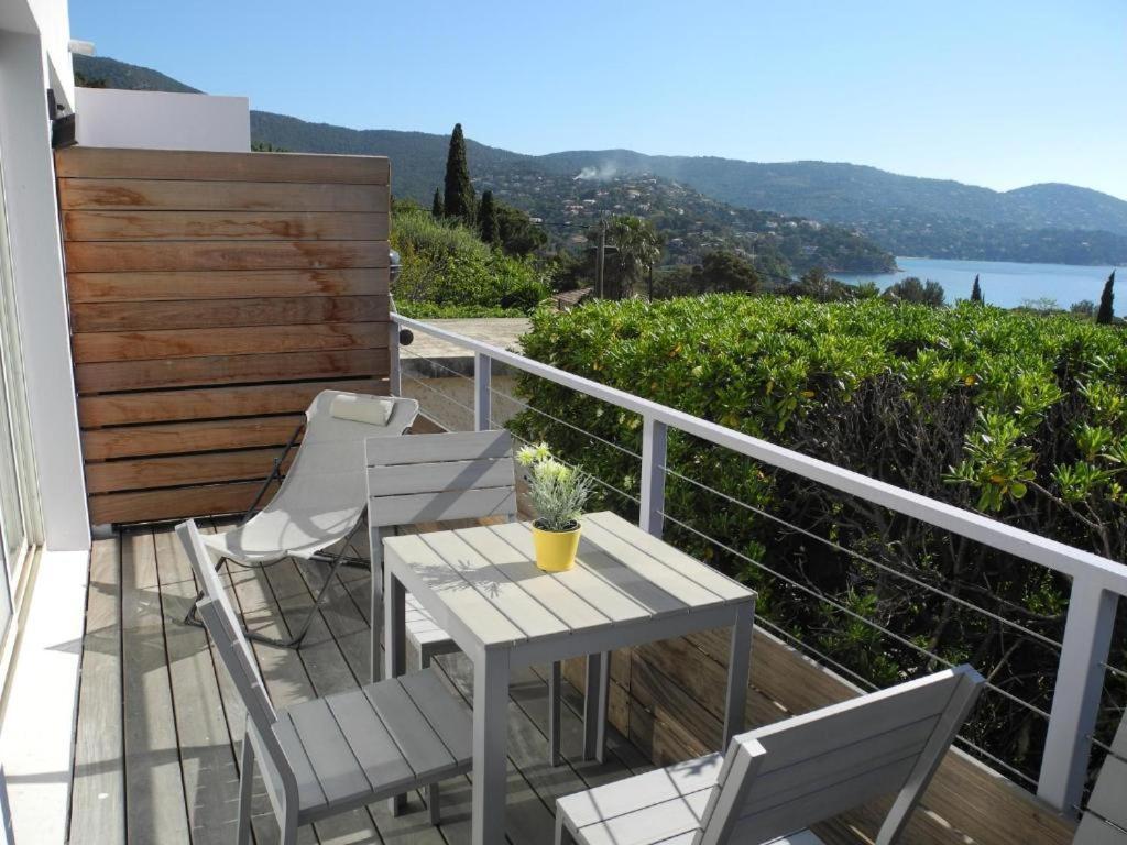Residence Le Mas Le Lavandou Exterior photo