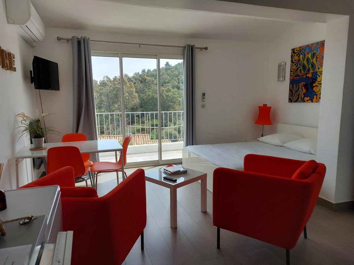 Residence Le Mas Le Lavandou Exterior photo