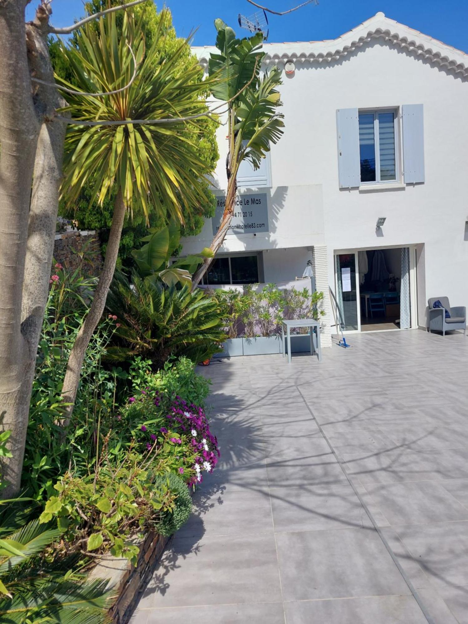 Residence Le Mas Le Lavandou Exterior photo