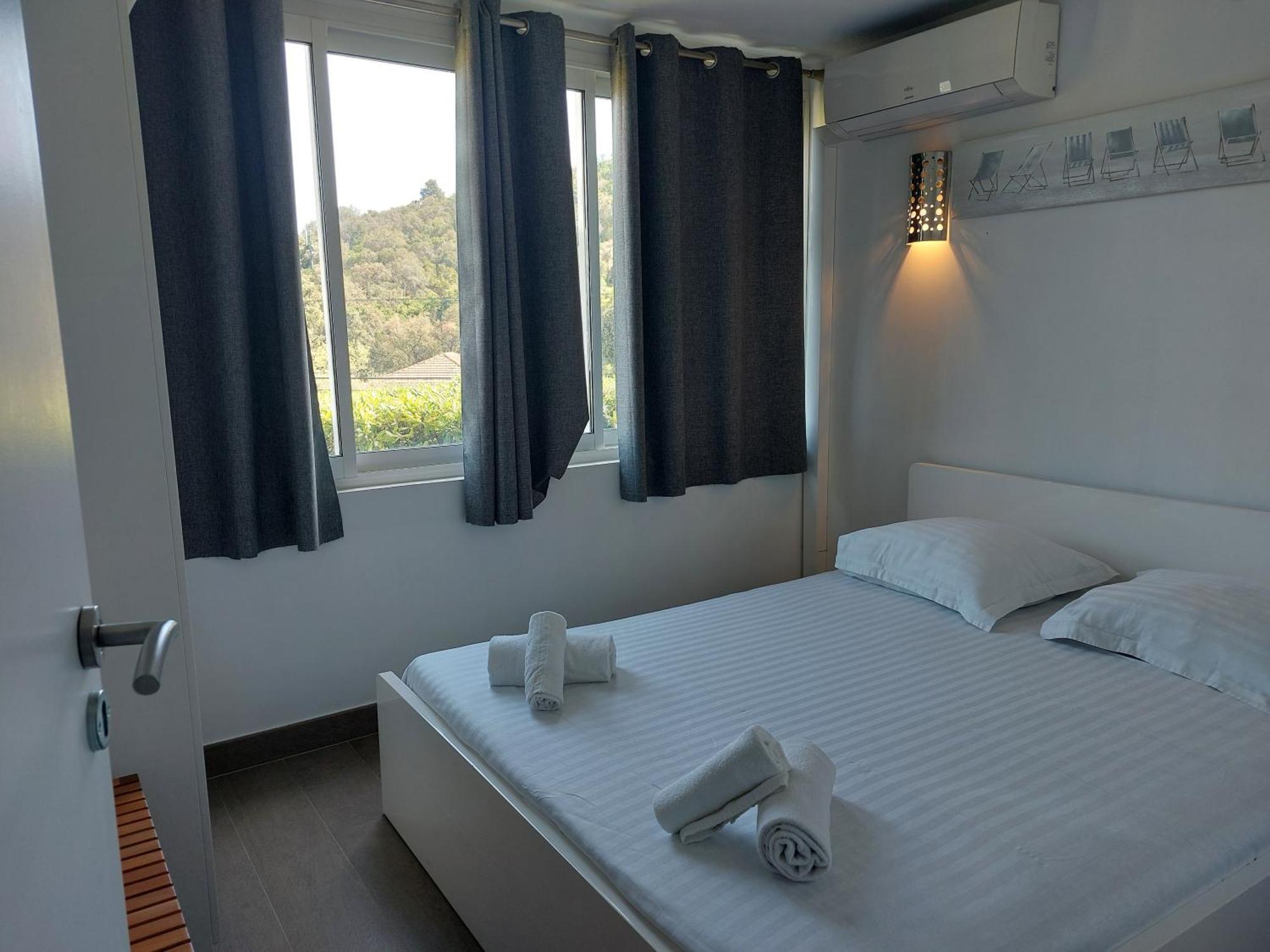 Residence Le Mas Le Lavandou Exterior photo