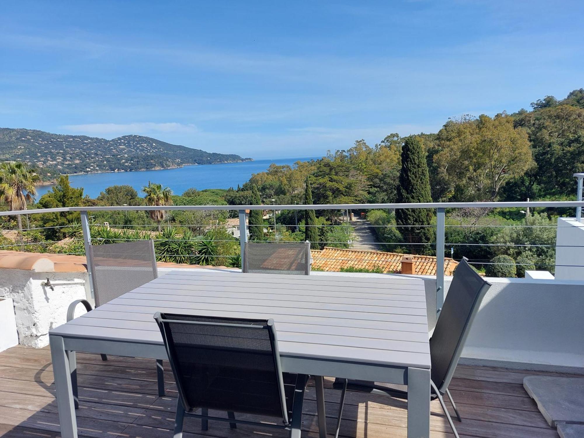 Residence Le Mas Le Lavandou Exterior photo