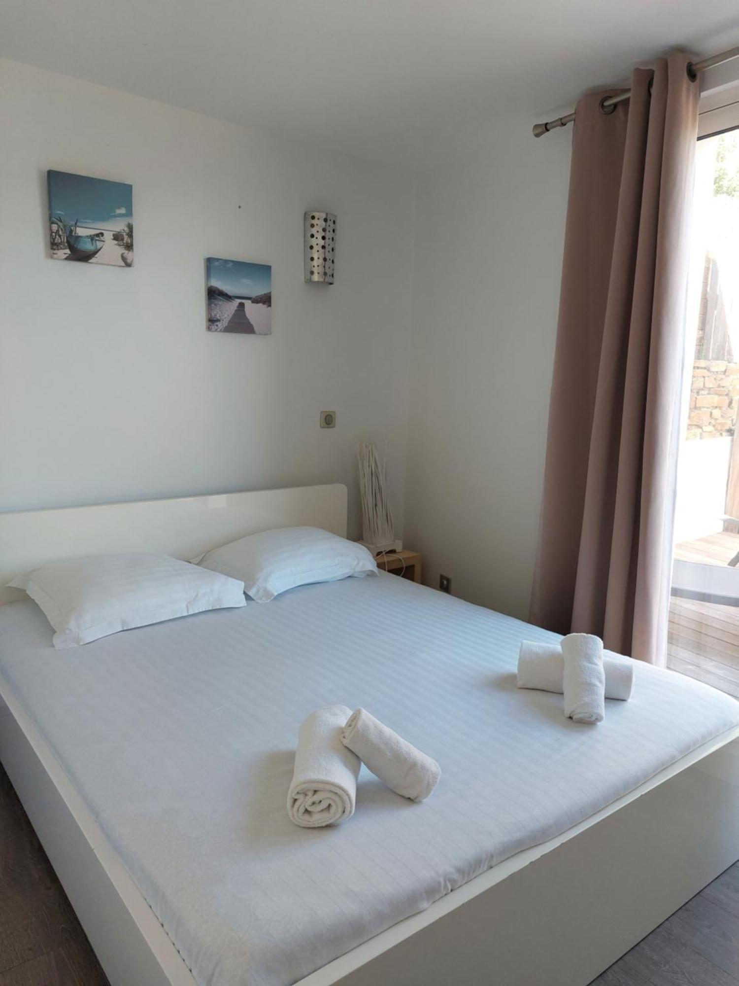 Residence Le Mas Le Lavandou Exterior photo