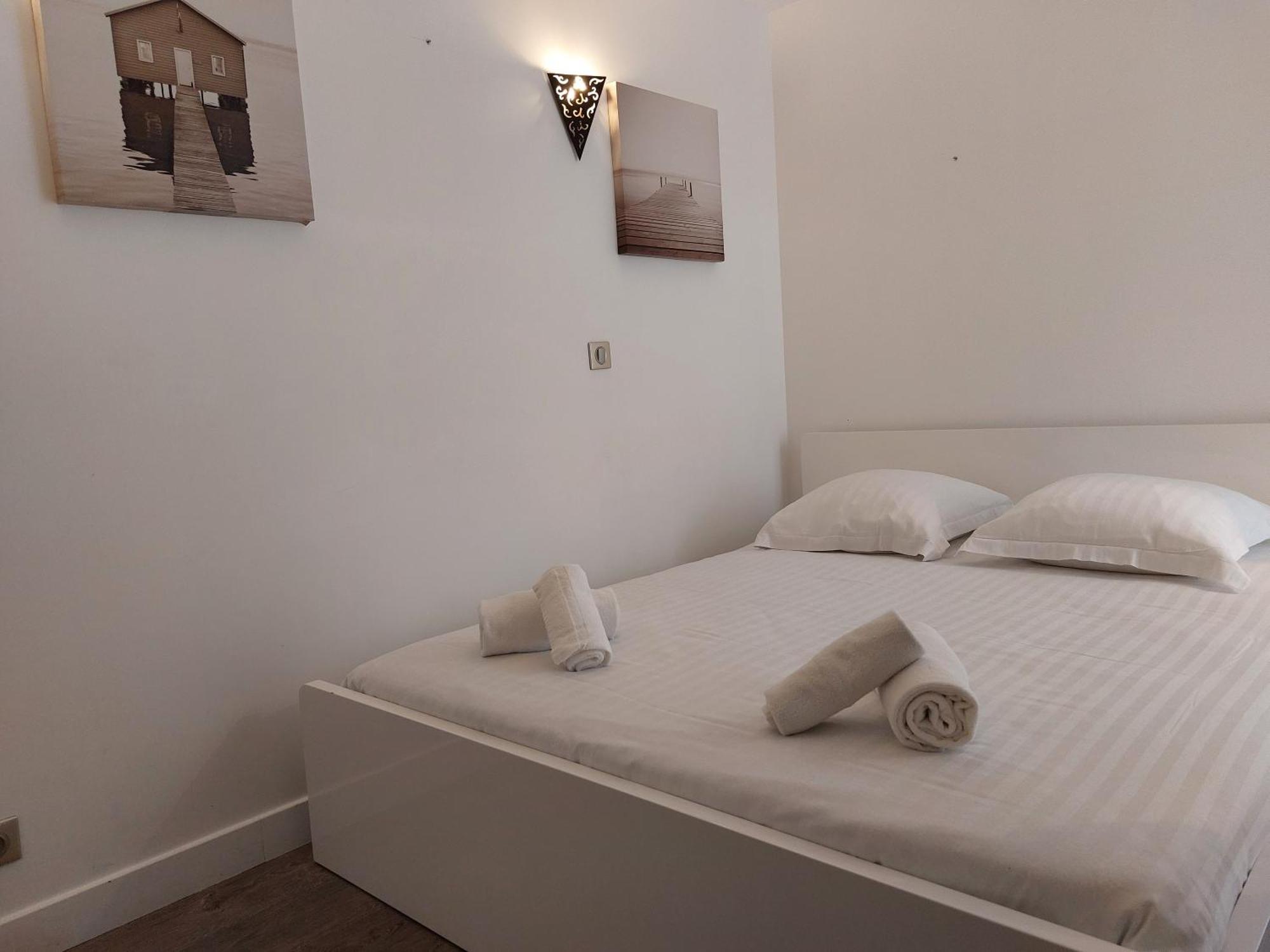 Residence Le Mas Le Lavandou Exterior photo